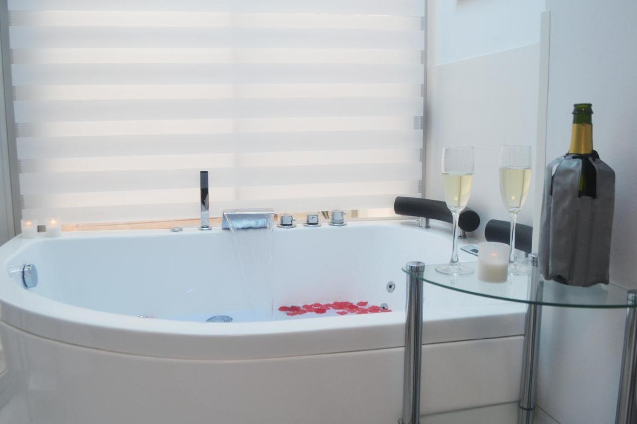 Blue Horizon Luxury Apartment Nerja Exterior foto