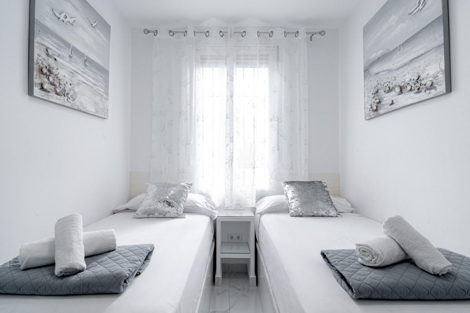 Blue Horizon Luxury Apartment Nerja Exterior foto